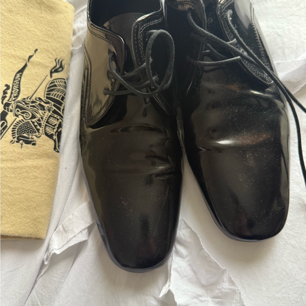 Men’s Burberry shoes - Picture 4 of 4